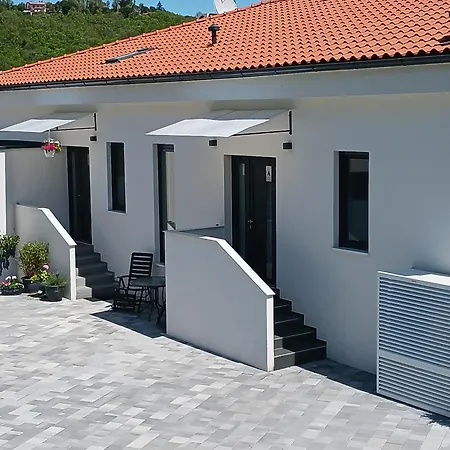 White Pearl Diamond Haus B, Opatija Mit Meerblick & Pool Hébergement de vacances