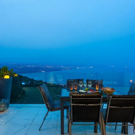 Hébergement de vacances White Pearl Diamond Haus B, Opatija Mit Meerblick & Pool Opatija