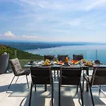 White Pearl Diamond Haus B, Mit Meerblick & Pool * Opatija
