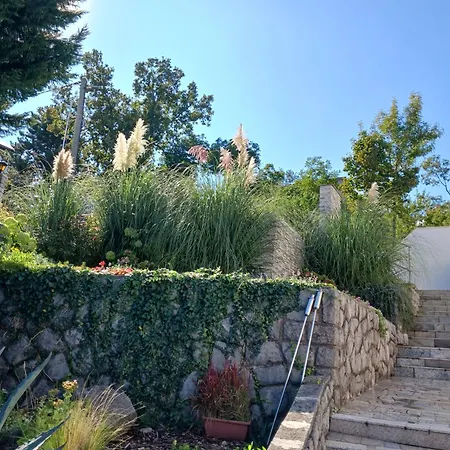 White Pearl Diamond Opatija, Luxury Villa, Meerblick, Beheizter Pool *