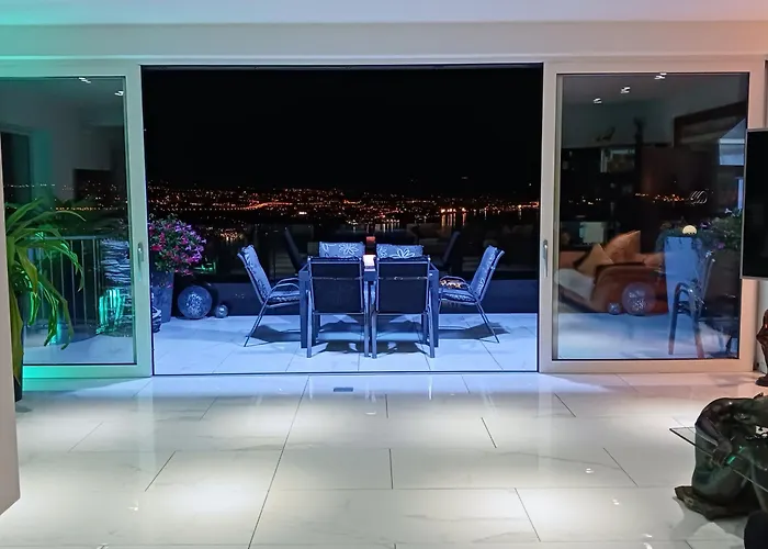 White Pearl Diamond Haus B, Opatija Mit Meerblick & Pool Casa vacanze *