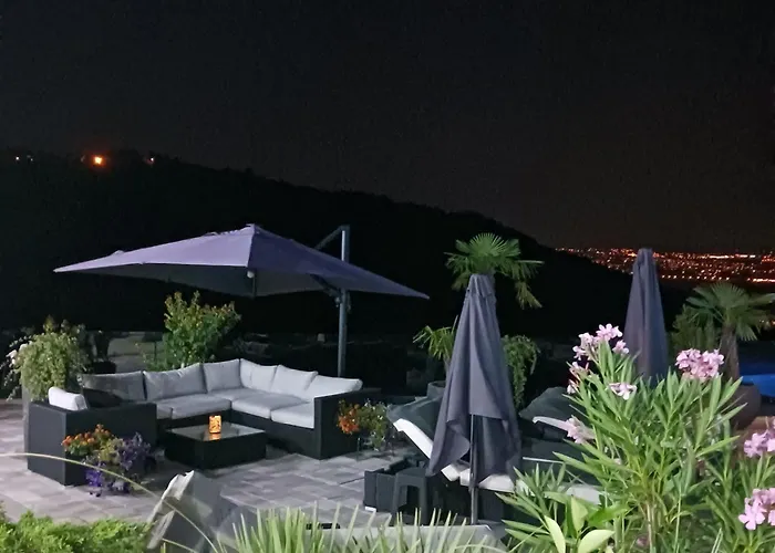 White Pearl Diamond Haus B, Opatija Mit Meerblick & Pool