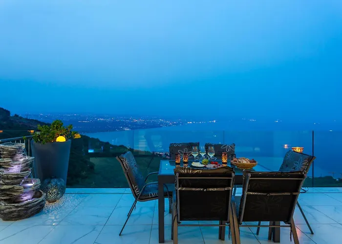 Casa de Férias White Pearl Diamond Haus B, Opatija Mit Meerblick & Pool Opatija